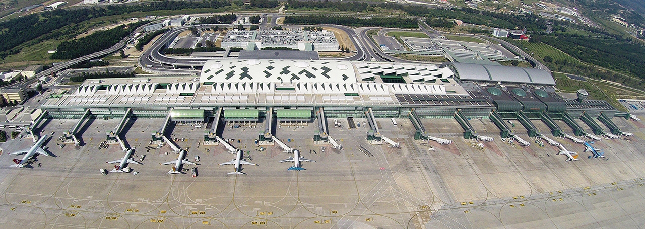 Adnan Menderes International Airport, Izmir